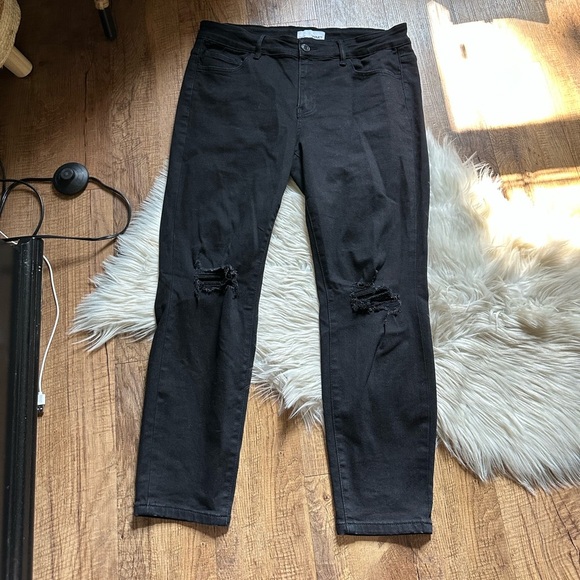 VERVET Mid-Rise Distressed Ankle Skinny Stretch Jean In Black - Picture 2 of 6